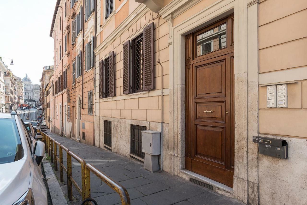 Colosseum Lovely Apartment روما المظهر الخارجي الصورة