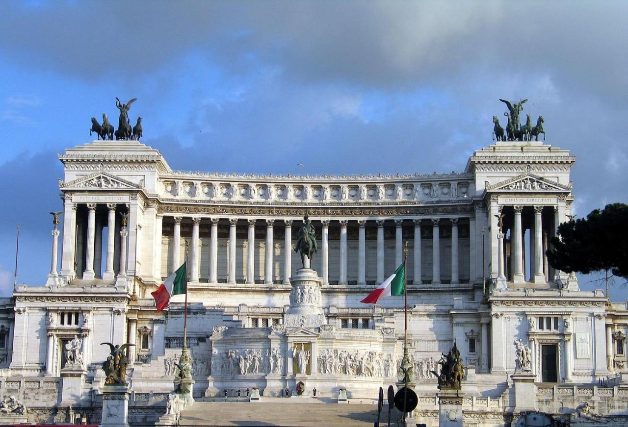 Colosseum Lovely Apartment روما المظهر الخارجي الصورة